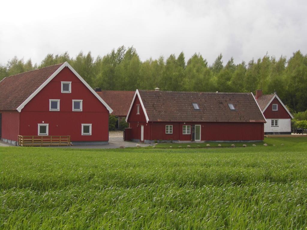 Red Bird Farm Bed & Breakfast Ystad Dış mekan fotoğraf