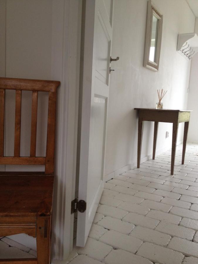 Red Bird Farm Bed & Breakfast Ystad Dış mekan fotoğraf