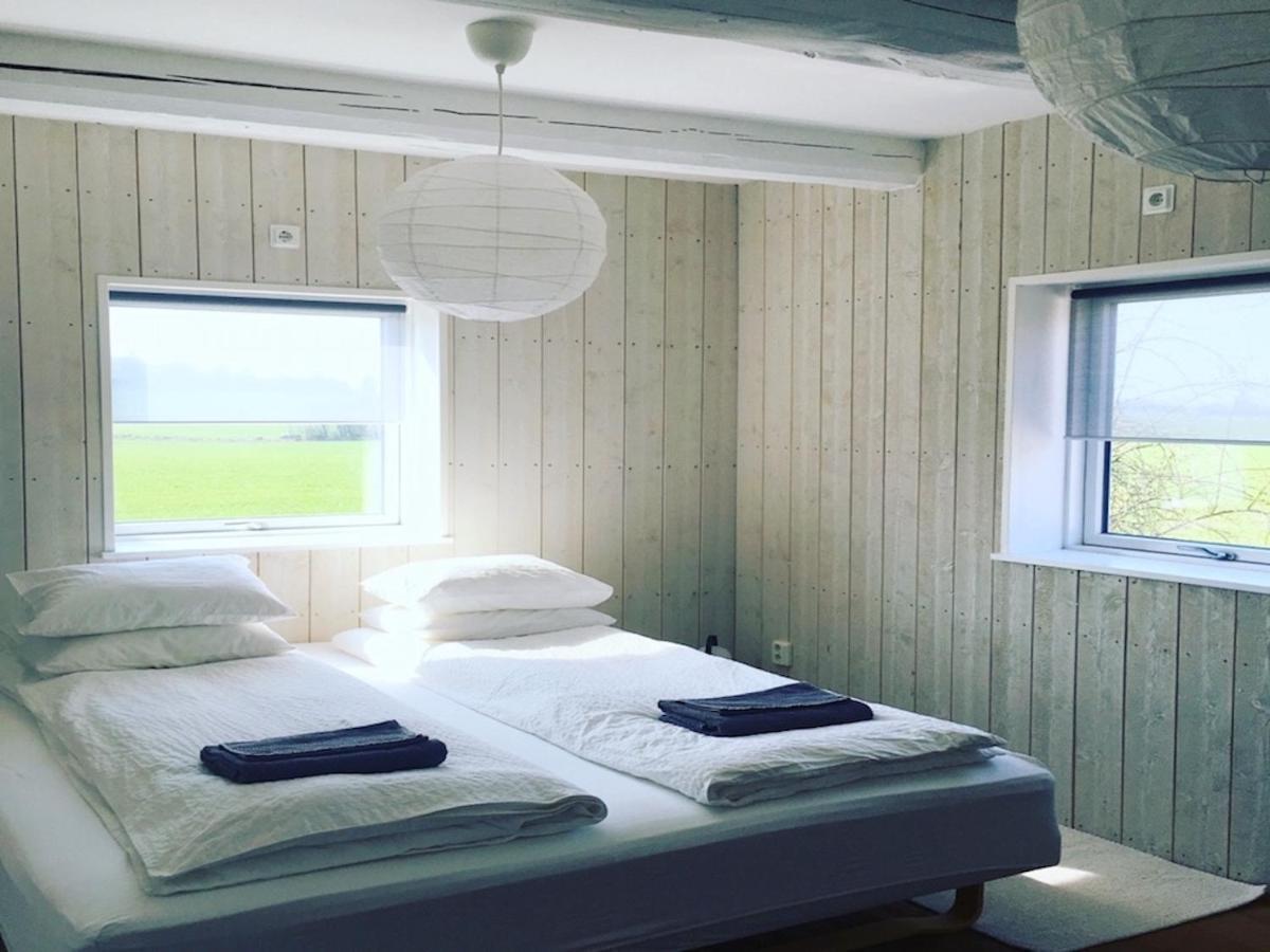 Red Bird Farm Bed & Breakfast Ystad Dış mekan fotoğraf