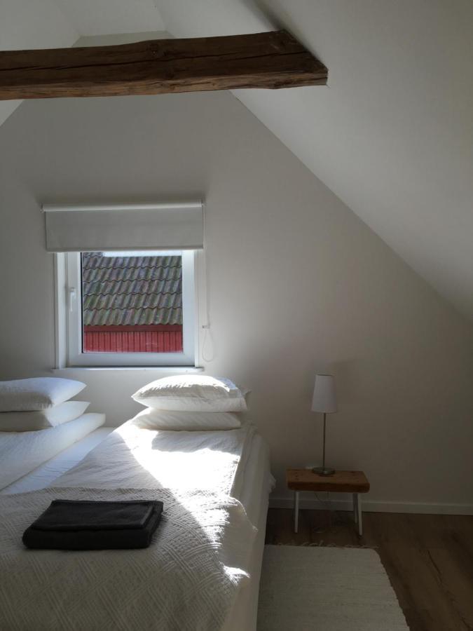 Red Bird Farm Bed & Breakfast Ystad Dış mekan fotoğraf